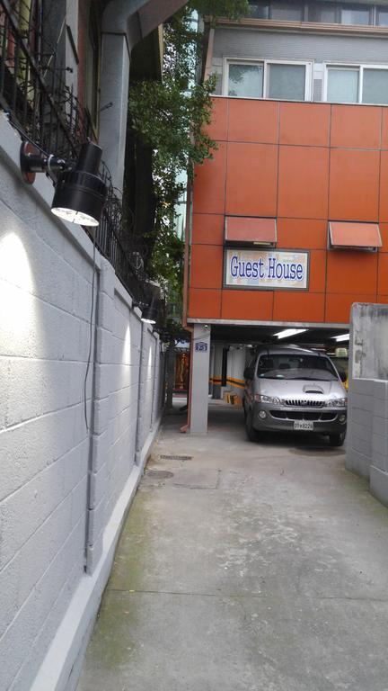 Embassy Guesthouse Itaewon Seúl Exterior foto