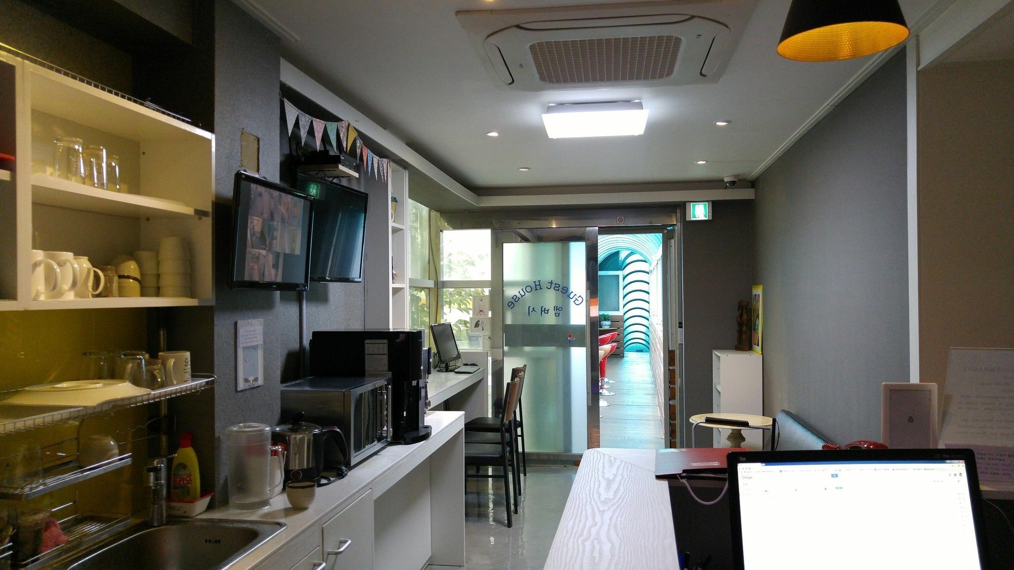 Embassy Guesthouse Itaewon Seúl Exterior foto